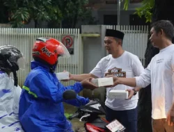 Ramadan Penuh Berkah, Bharaduta Dermaga Polres Pelabuhan Makassar Bagi Takjil dan Bukber