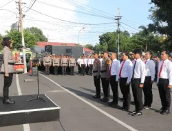 Kapolres Pelabuhan Makassar Beri Reward Personel Berprestasi, Ungkap Kokain 643 Gram dan Curanmor