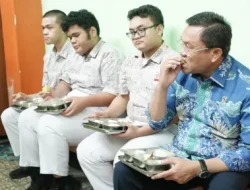 Wakil Kepala BGN Tinjau Distribusi MBG di SMAN 28 Jakarta, Soroti Pengelolaan Sampah Hingga Budaya Demokratis Sekolah