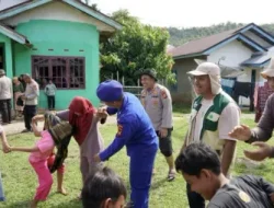 Ekspedisi Green Policing Polda Riau – 17 Desa Kampar Terima Sembako & Cek Kesehatan
