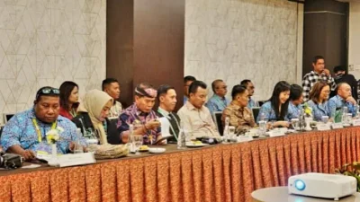 Gubernur Zainal Paliwang Paparkan Metrik Peluang Investasi Kaltara di Forum APINDO